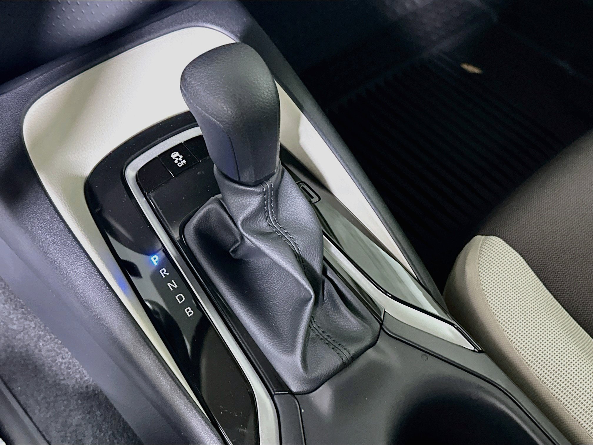 New 2026 Underground Toyota LE image 20
