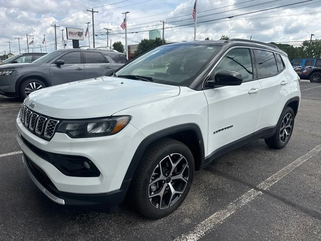 Certified Used 2025 White Jeep Limited image 8