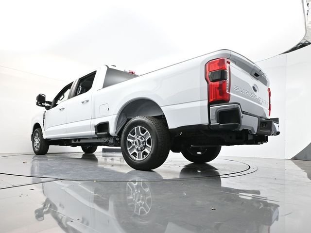 New 2026 Oxford White Ford F-250® Lariat® image 30