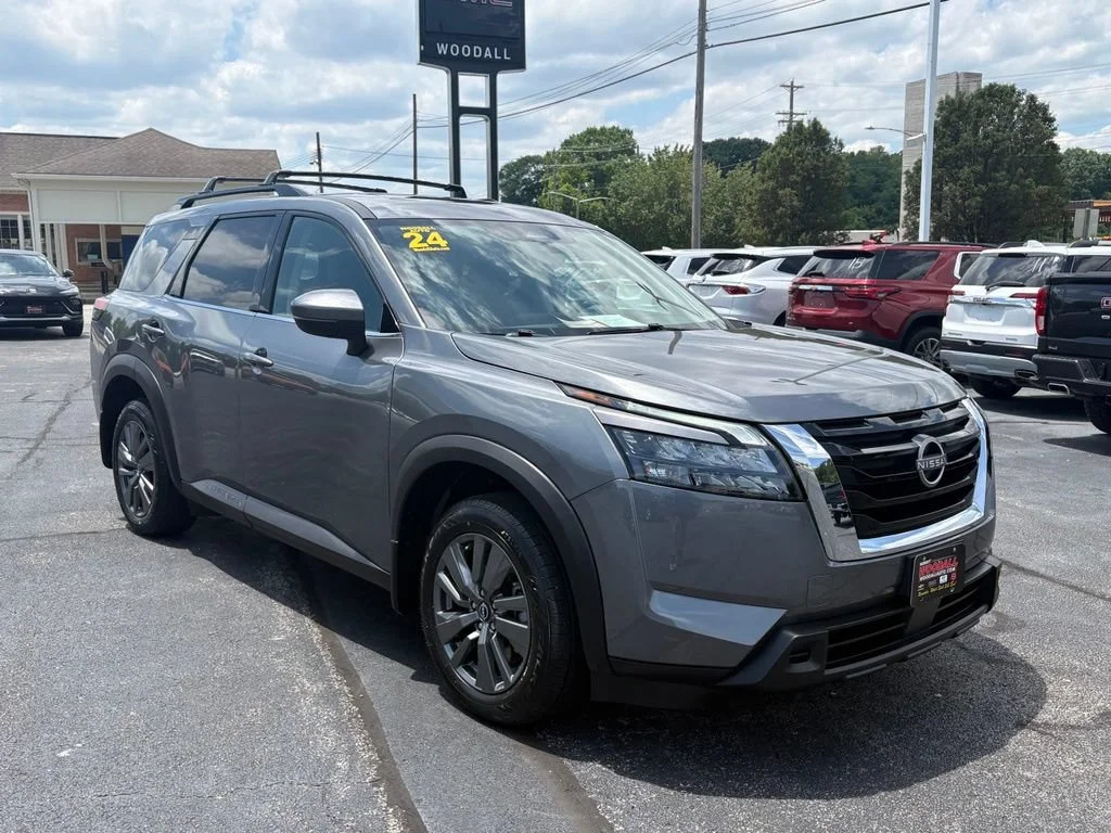 Used 2024 Gun Metallic Nissan SV image 8