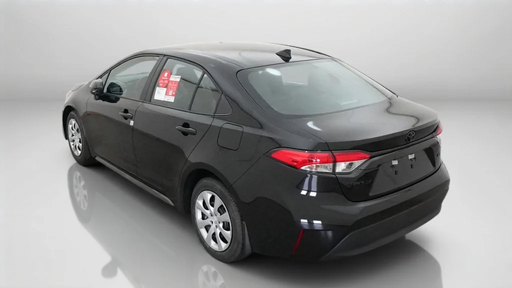 New 2027 Inked Toyota LE image 14