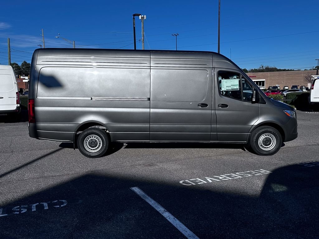 New 2026 Gray Mercedes-Benz Cargo 170 WB image 22