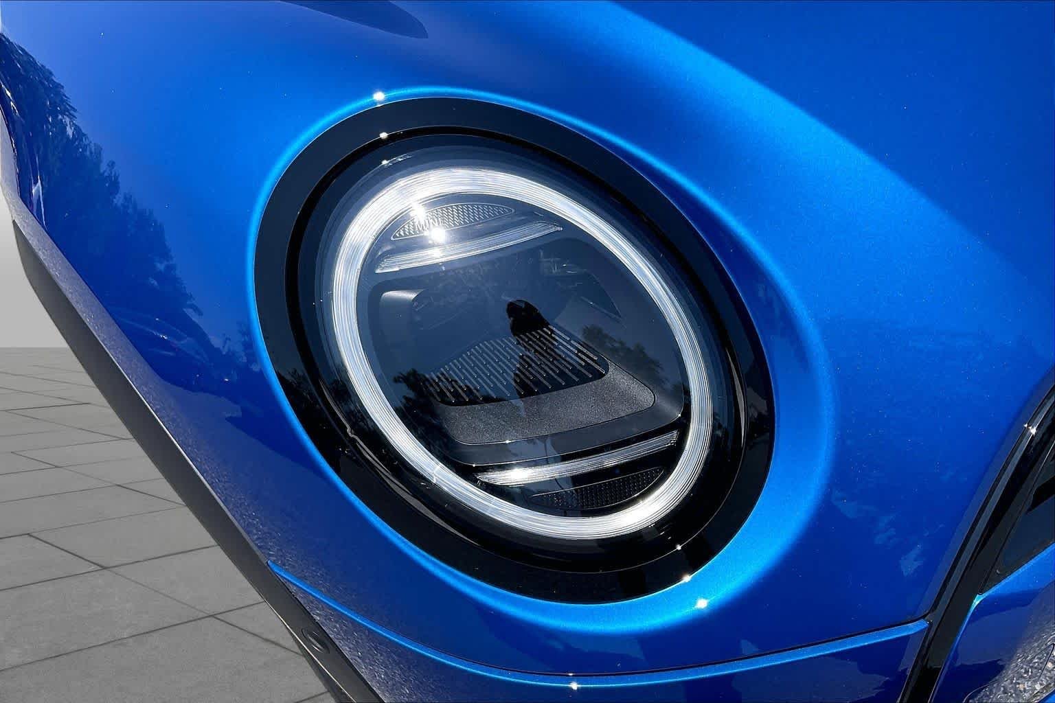 2026 MINI Hardtop 4 Door - Photo 13