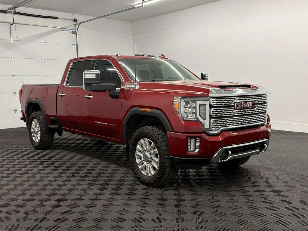 Used 2020 Red Quartz Tintcoat GMC Denali image 7