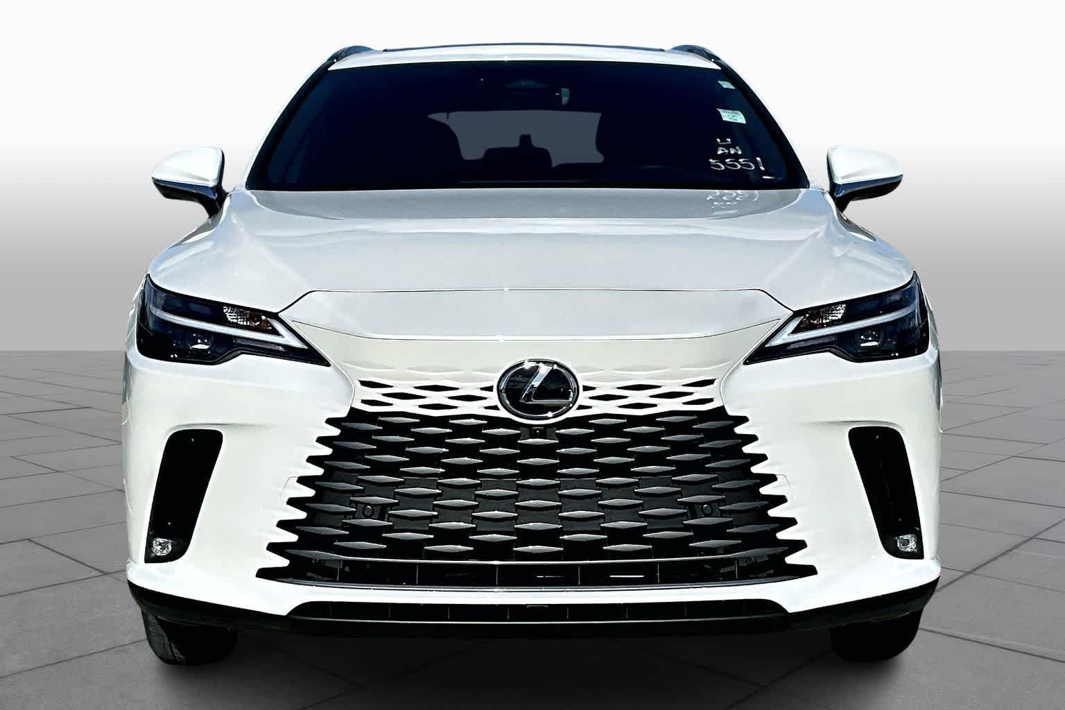New 2026 Eminent White Pearl Lexus Premium+ image 3