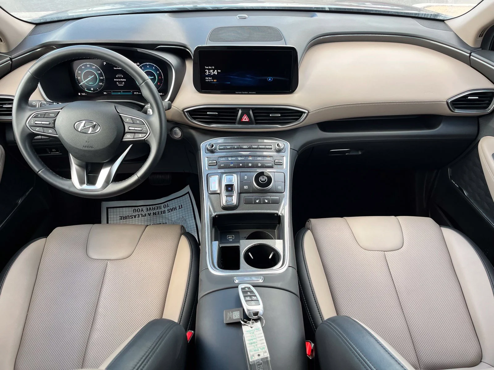 Used 2023 Black Hyundai SEL image 9