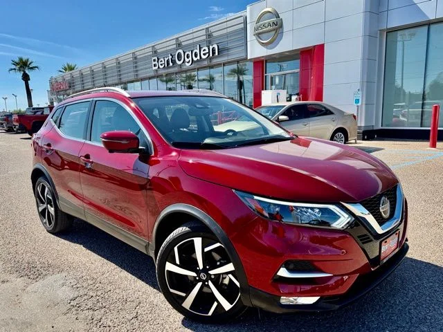2022 Nissan Rogue Sport SL