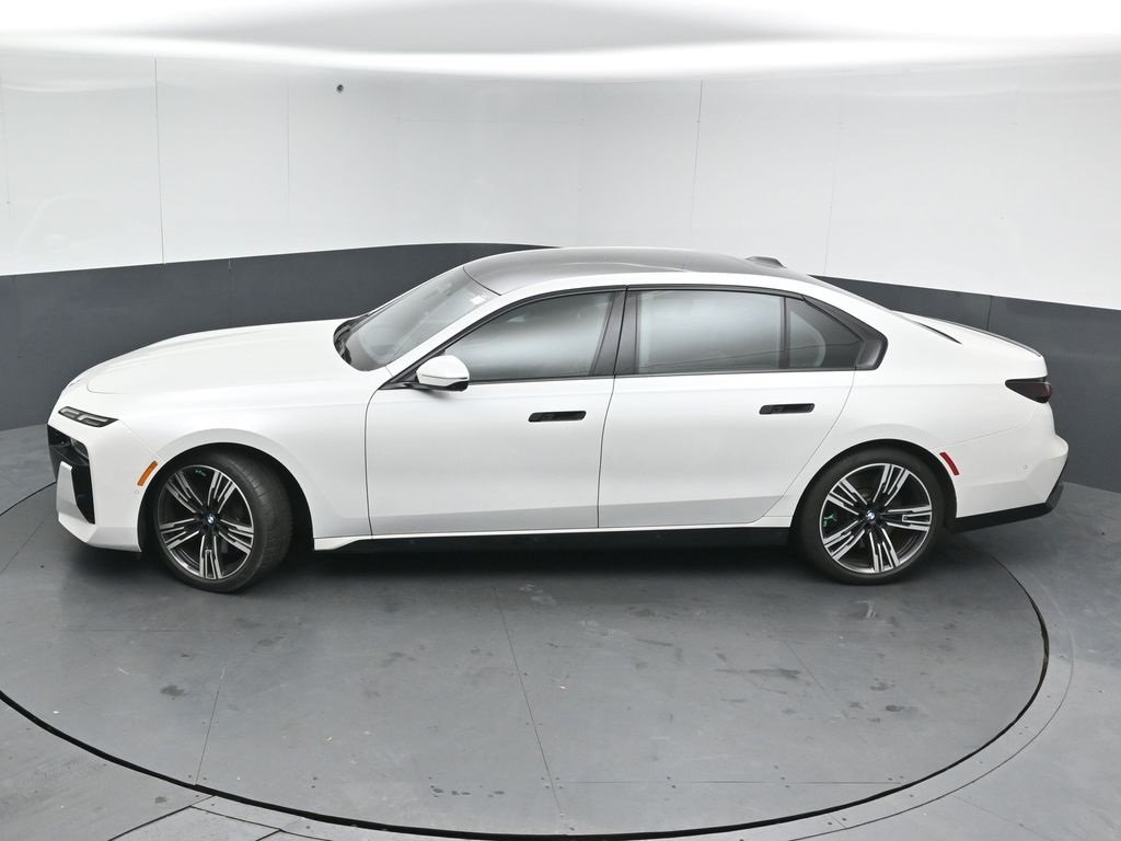2023 BMW 760I - Image 46