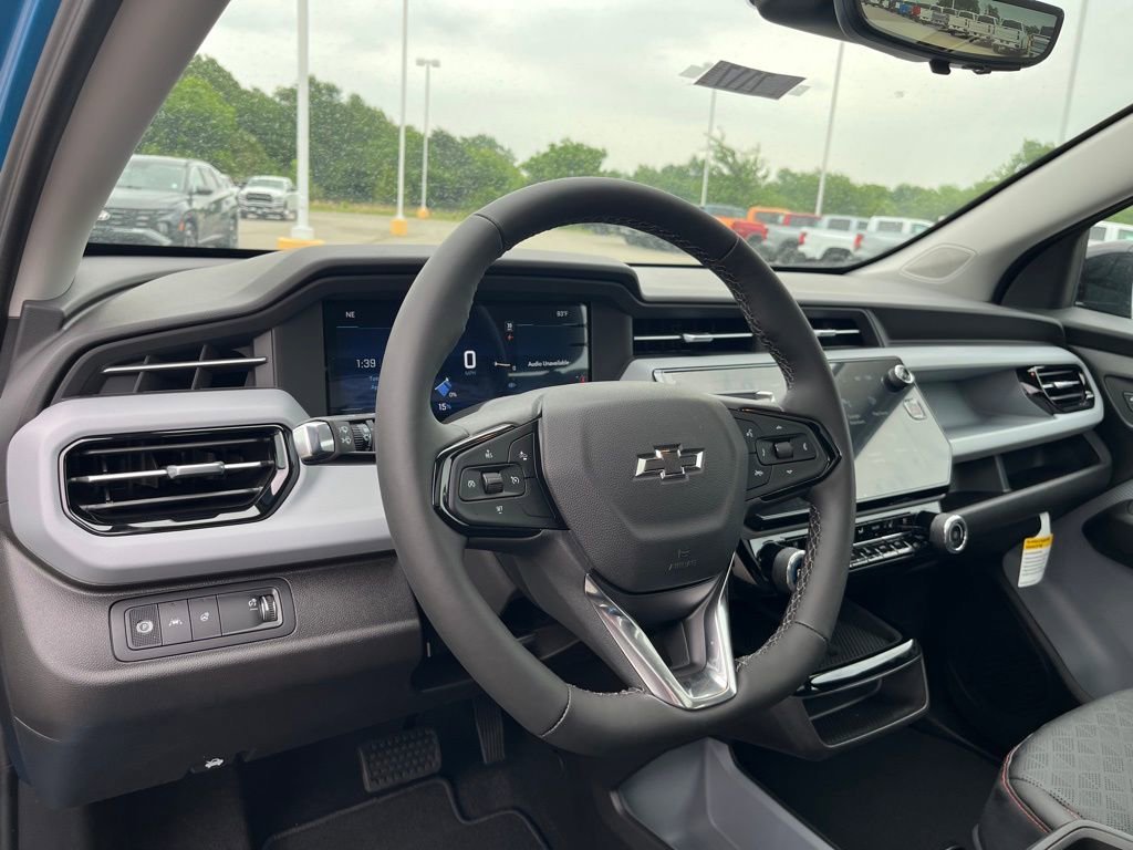 2027 Chevrolet Bolt RS - Photo 16