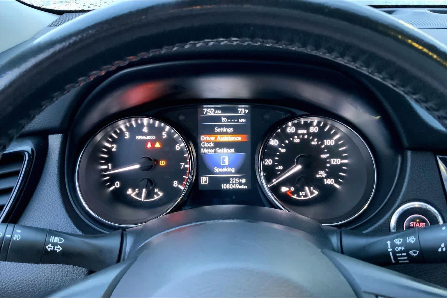 Used 2017 Palatial Ruby Nissan SL image 23
