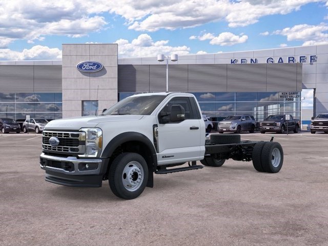 2025 Ford Super Duty F-550 DRW XL