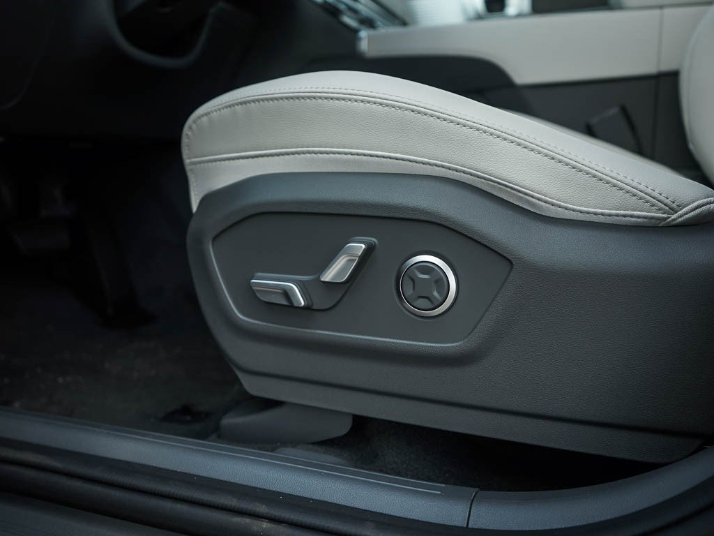 New 2026 Atlantis Blue Hyundai Limited 7P AWD image 21
