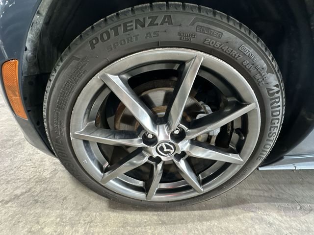 Used 2016 Blue Mazda Grand Touring image 23
