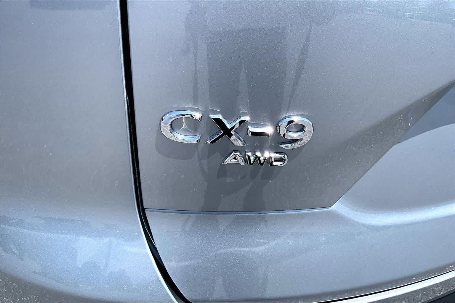 Used 2023 Sonic Silver Metallic Mazda Touring image 10