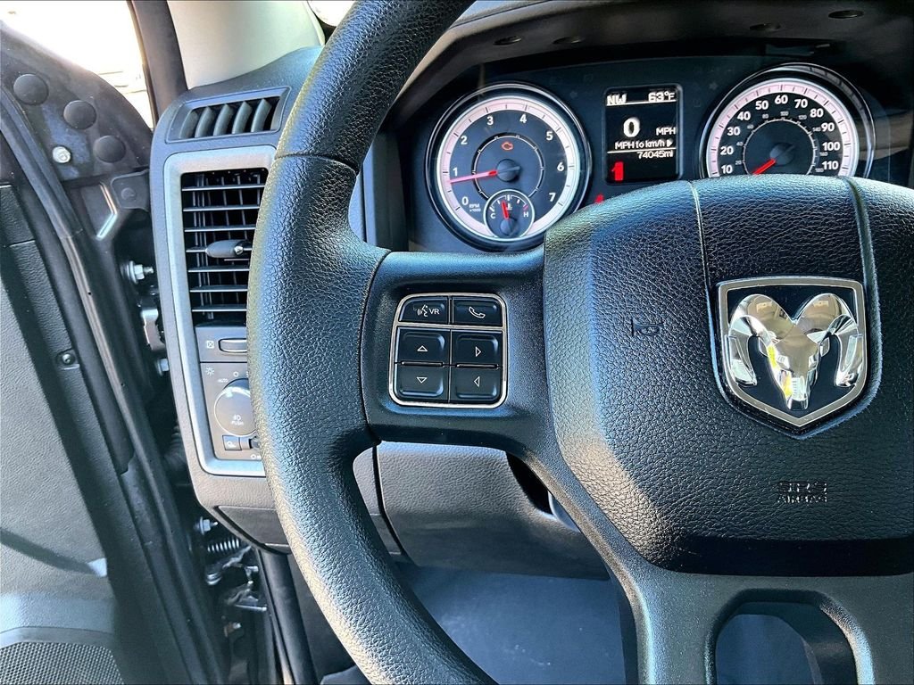 Used 2019 Granite Crystal Metallic Clearcoat Ram Express image 23