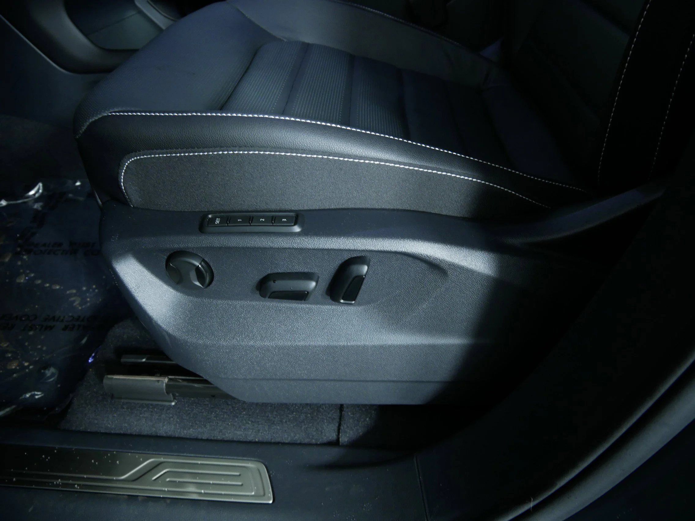 New 2026 Pure Gray Volkswagen 2.0T SEL image 20