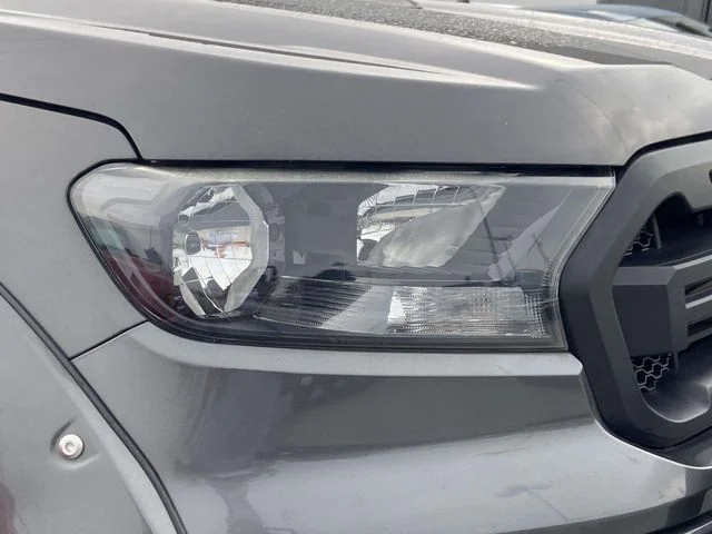 Used 2019 Gray Ford XLT image 10