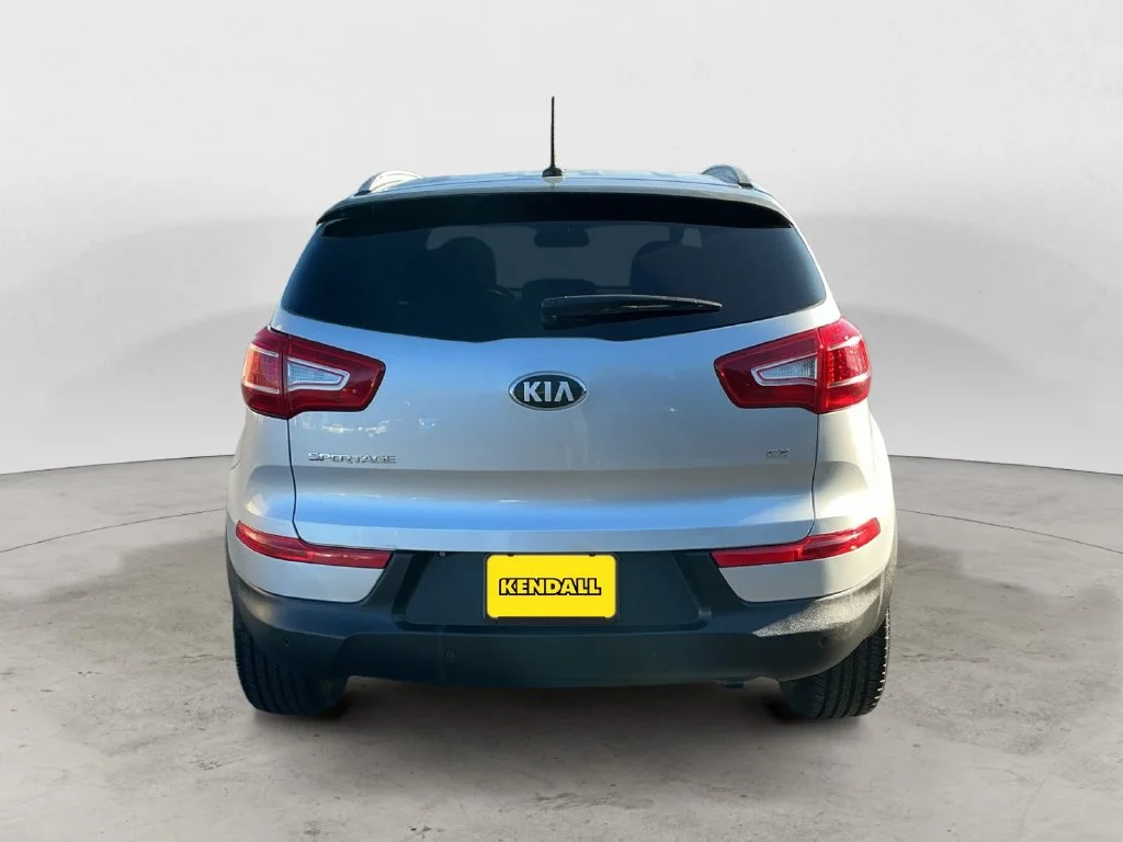 Used 2013 Silver Kia EX image 6