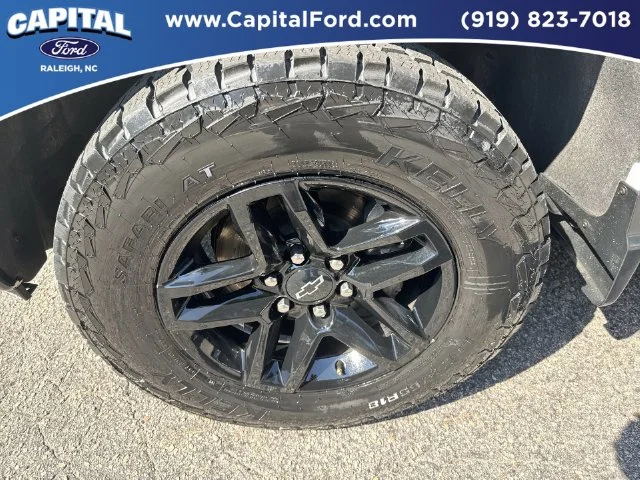 Used 2025 White Chevrolet LT Trail Boss image 13
