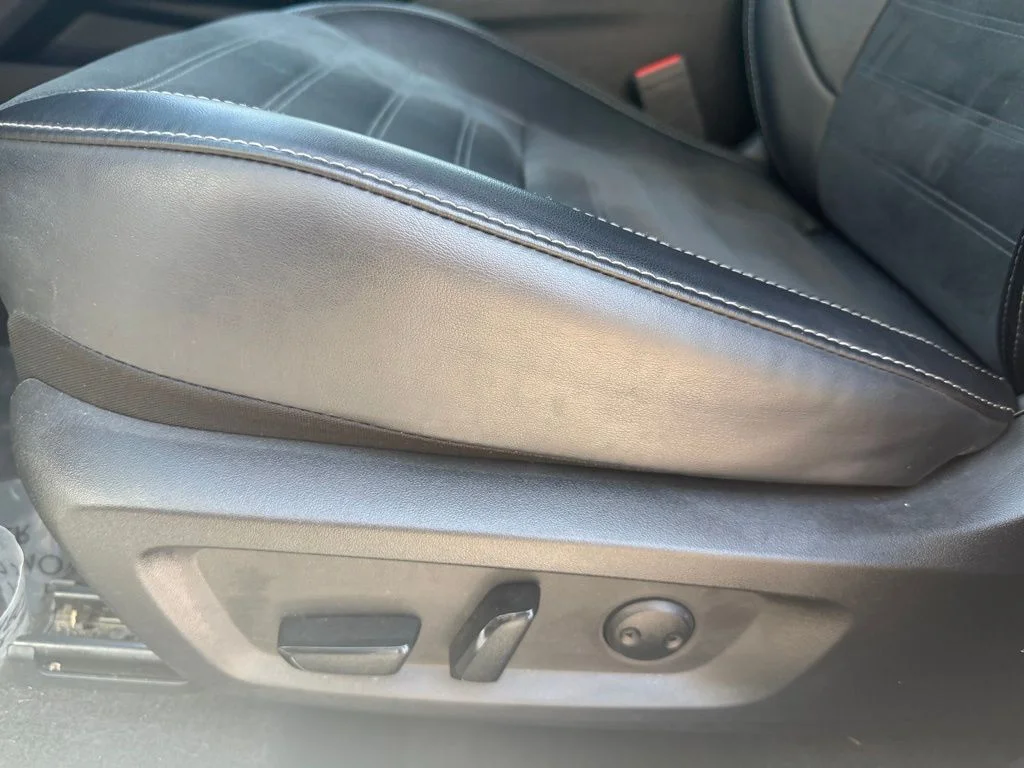 Used 2024  Mitsubishi SE Black Edition image 19