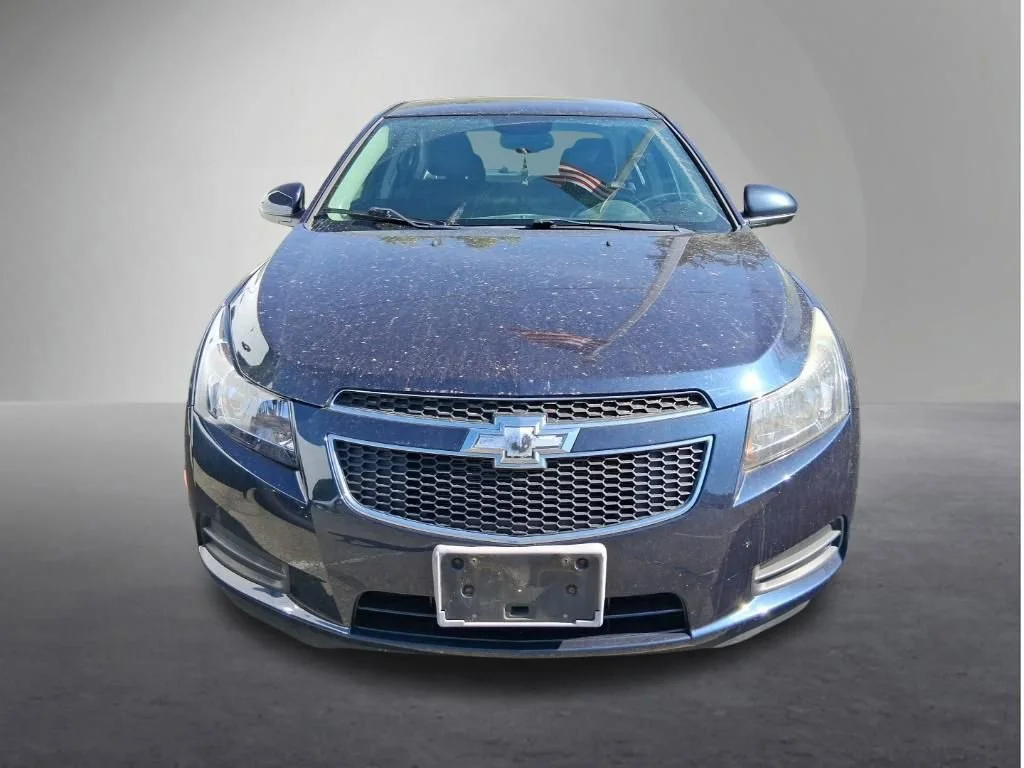 Used 2014 Chevrolet Cruze 1LT with VIN 1G1PC5SB5E7339989 for sale in Red Wing, Minnesota