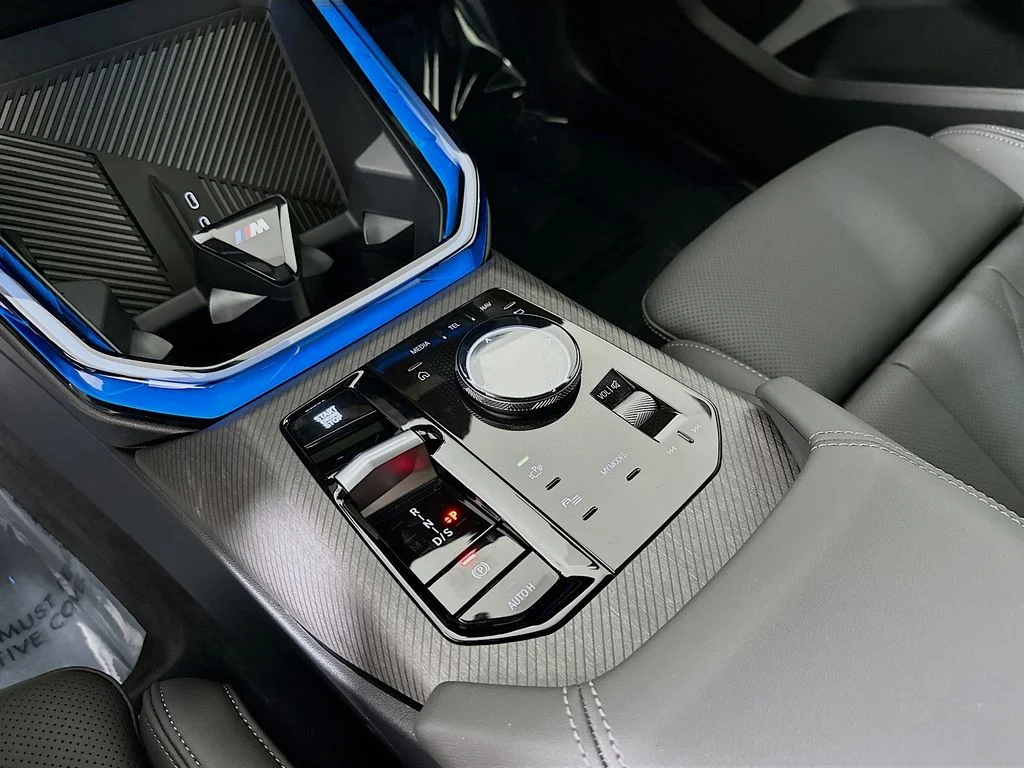 New 2026 Gray Metallic BMW 30 xDrive image 21
