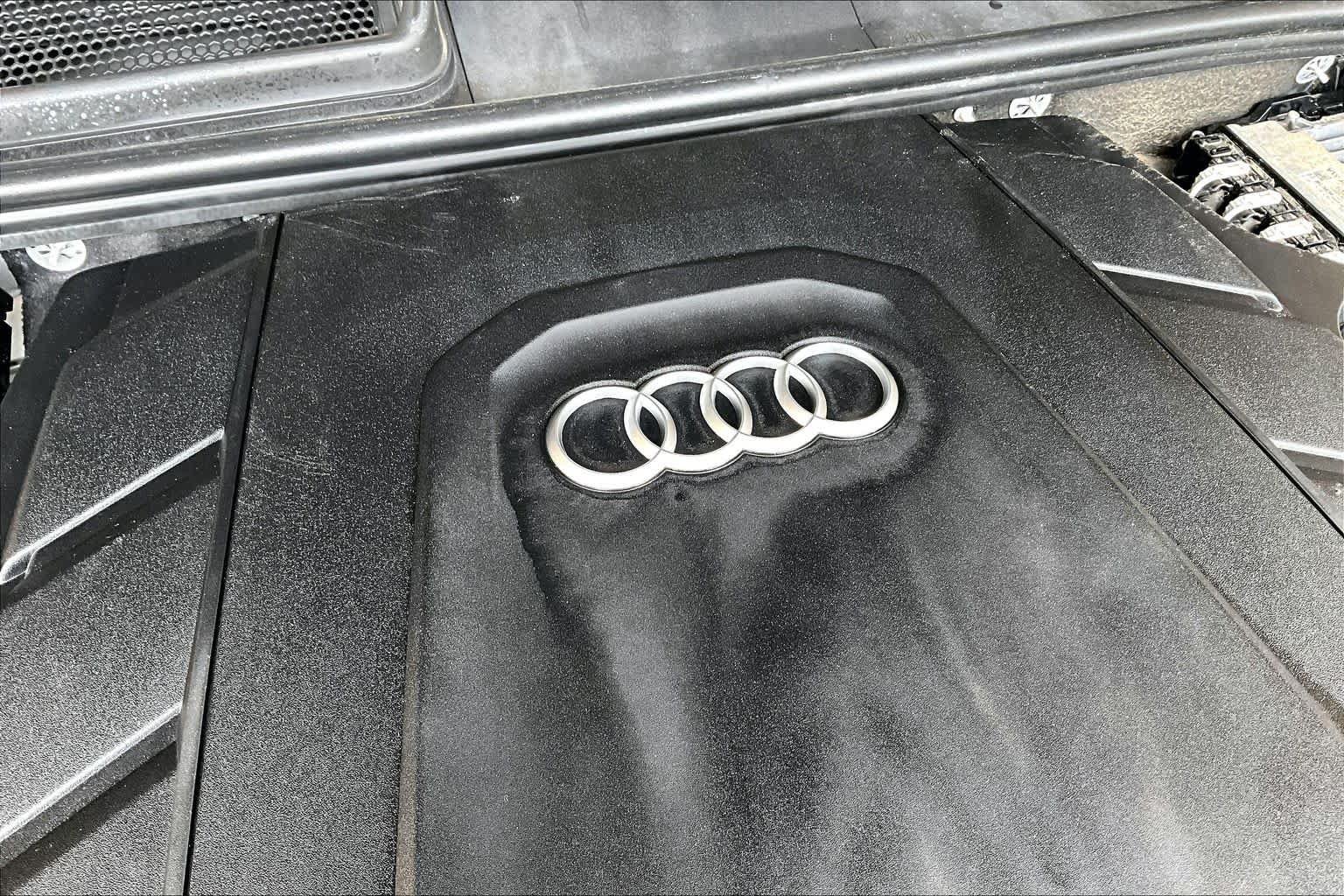 Used 2022 Samurai Gray Metallic Audi Premium Plus image 33