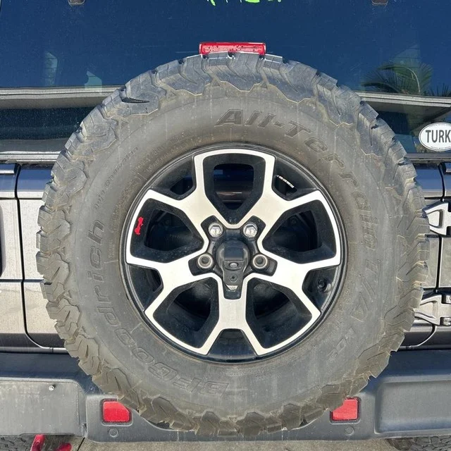 Used 2020 GRAY Jeep Rubicon image 20