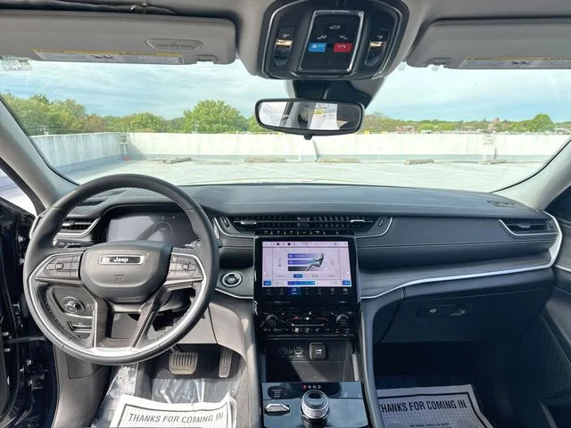Used 2023 Blue Jeep Limited image 21