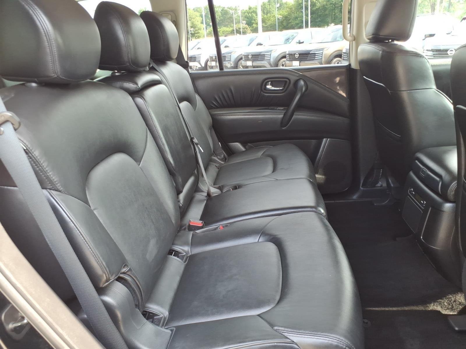 Used 2023 Super Black Nissan SV image 21