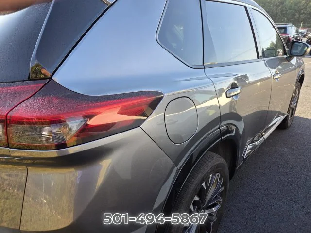 Certified Used 2024 Gray Nissan Platinum image 9