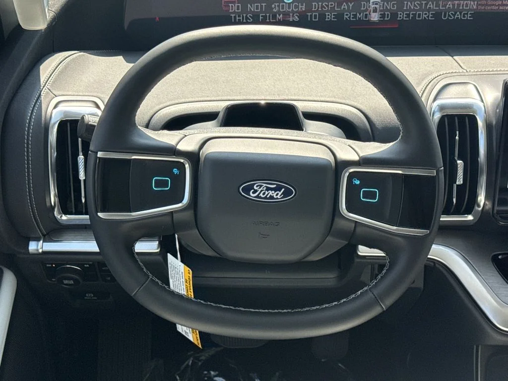 New 2027 White Ford Platinum image 26
