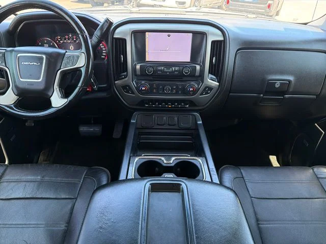 Used 2015 Silver GMC Denali image 9