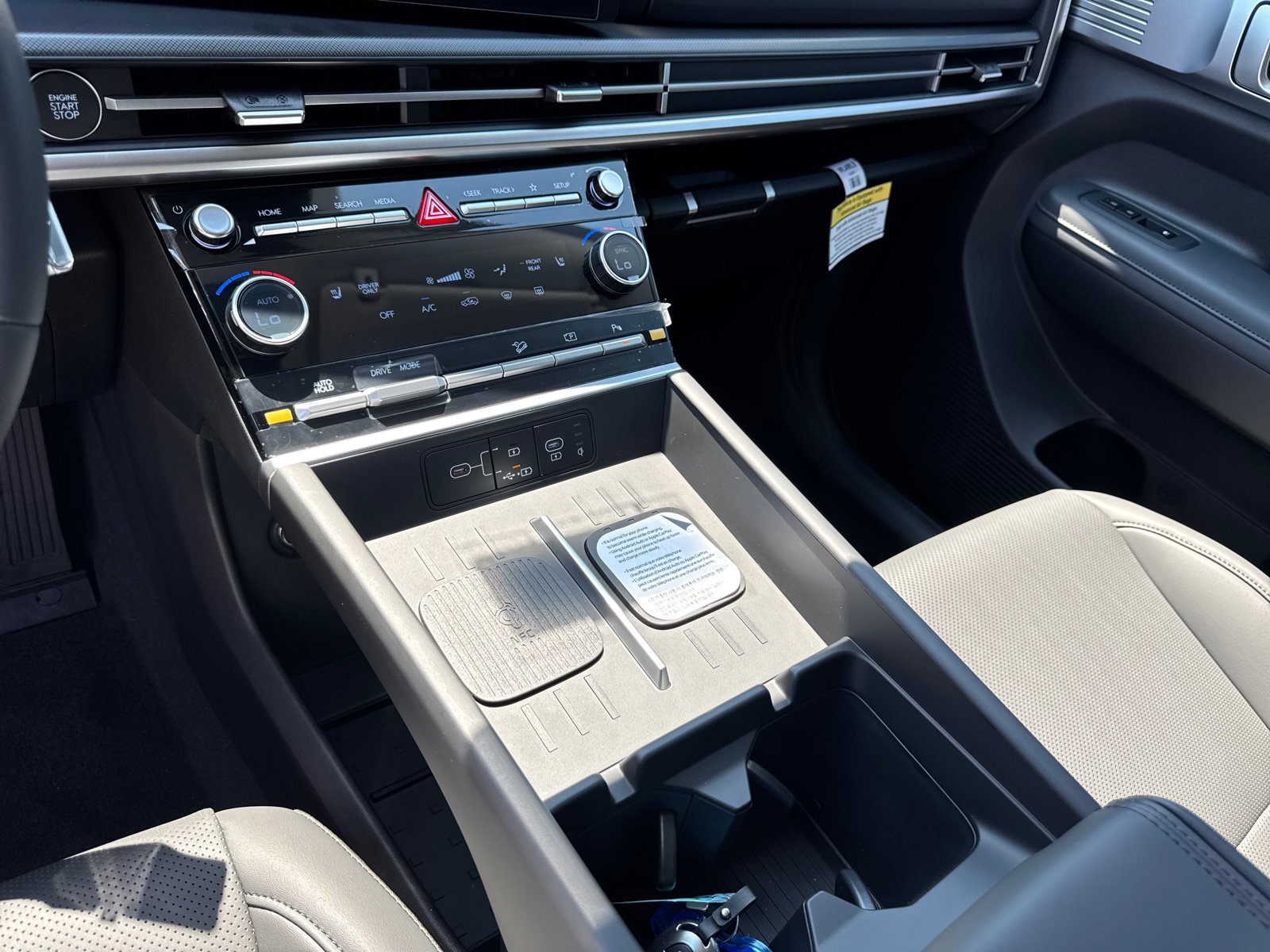 New 2026 Phantom Black Hyundai SEL image 21