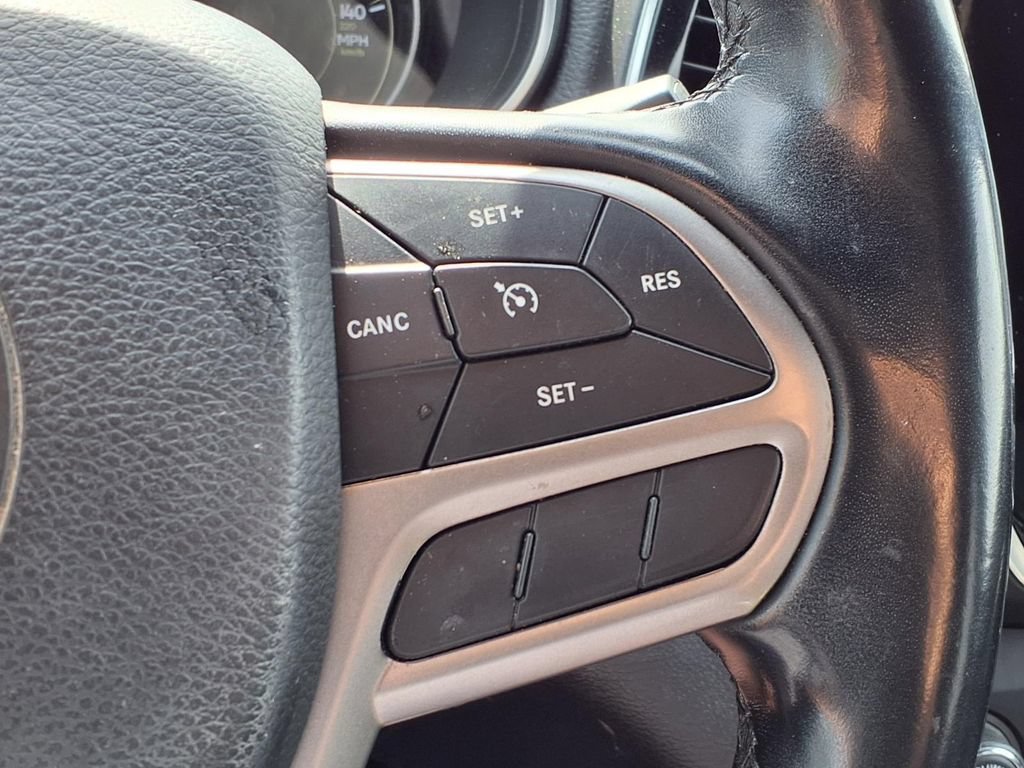 Used 2020 Gray Jeep High Altitude 4x4 image 20