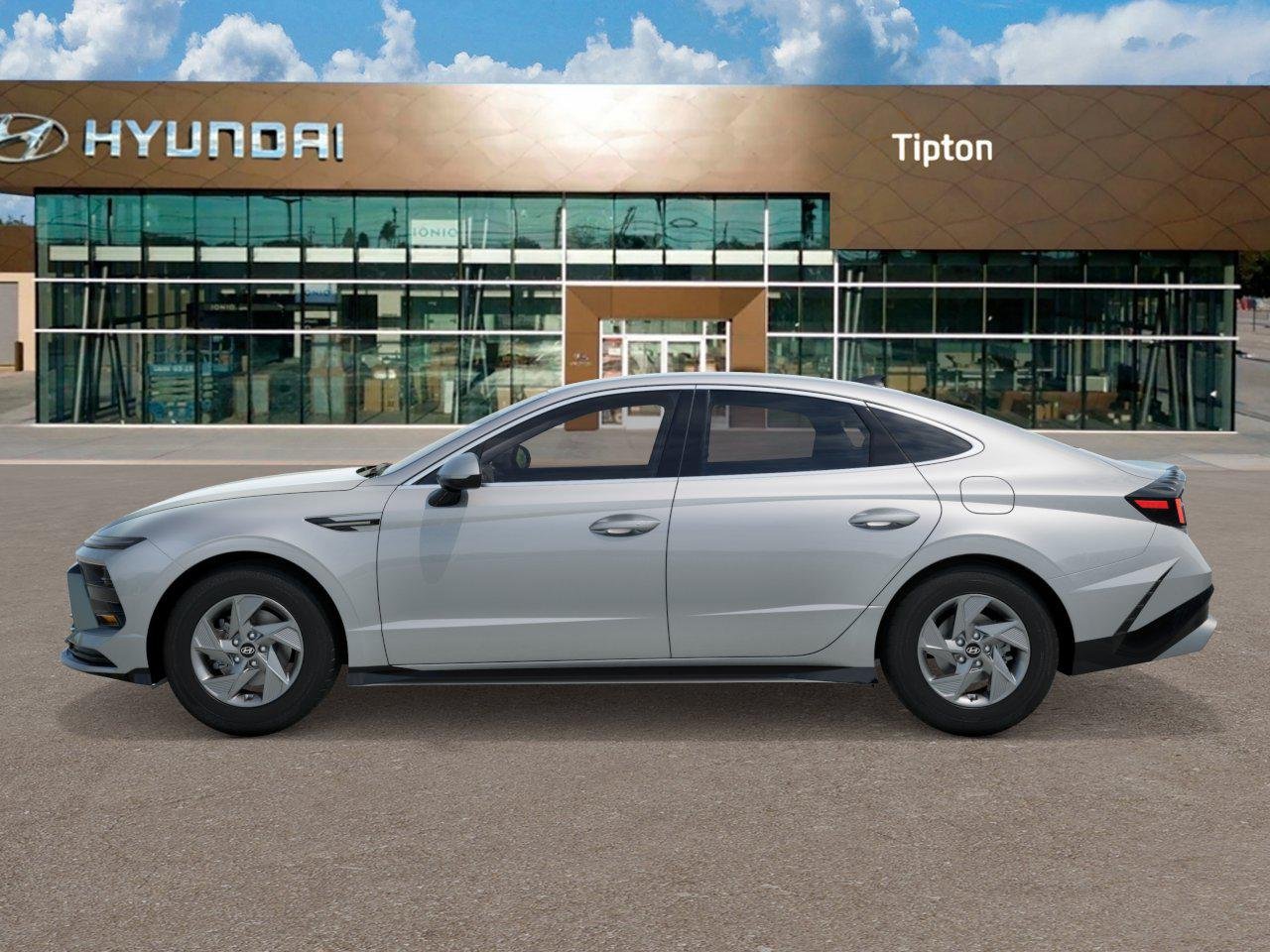New 2026 Aero Silver Hyundai SE image 3