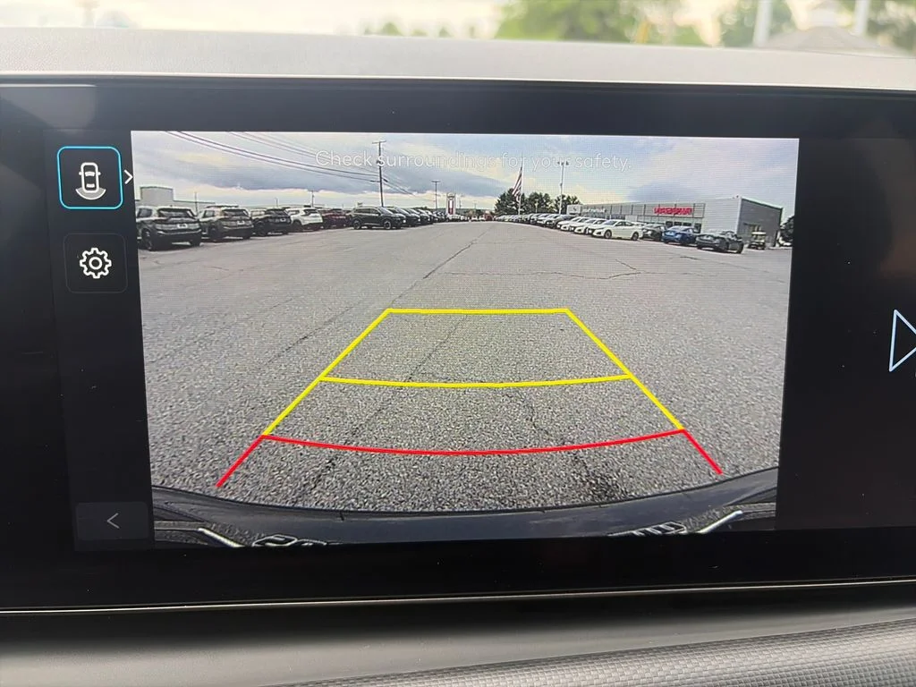 Used 2025 Gray Hyundai SEL image 20