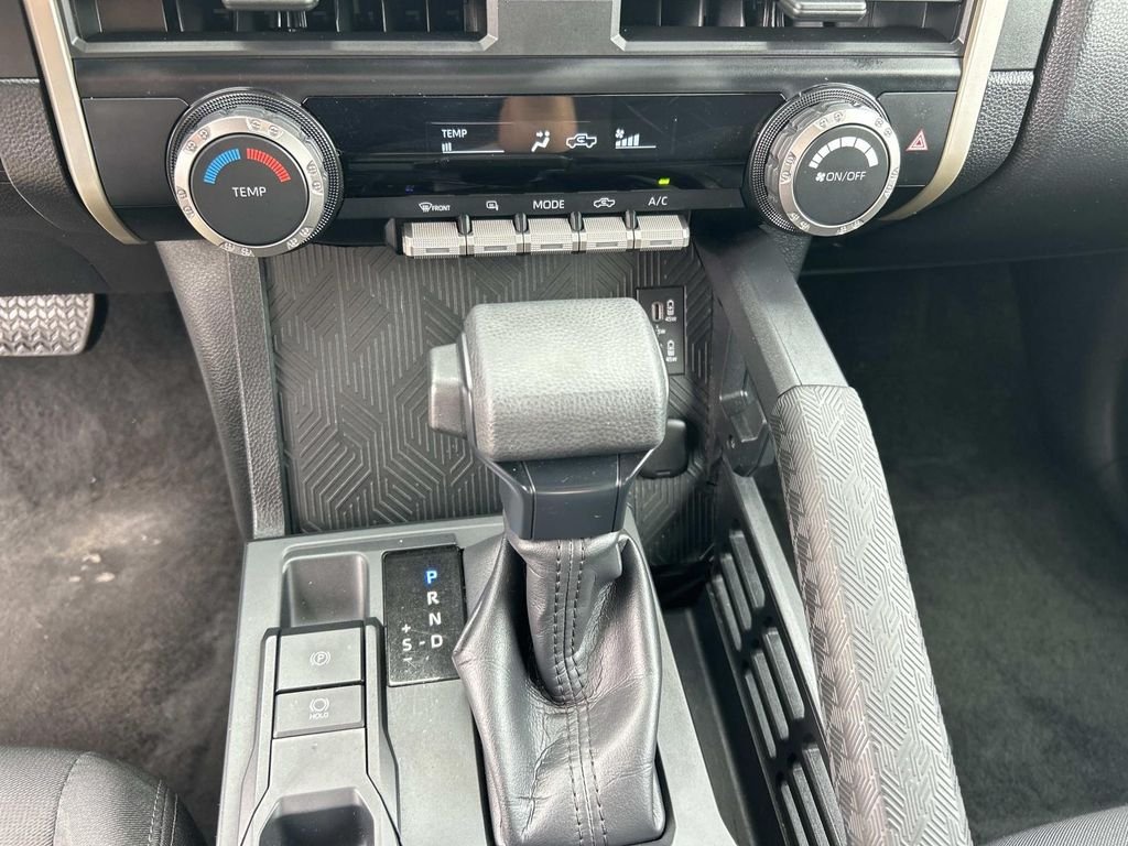2024 Toyota Tacoma SR - Photo 24