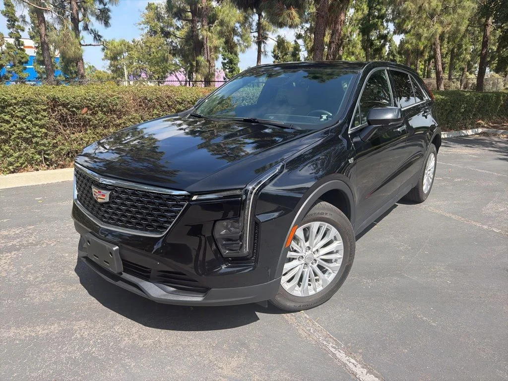 2024 Cadillac XT4 Luxury's photo