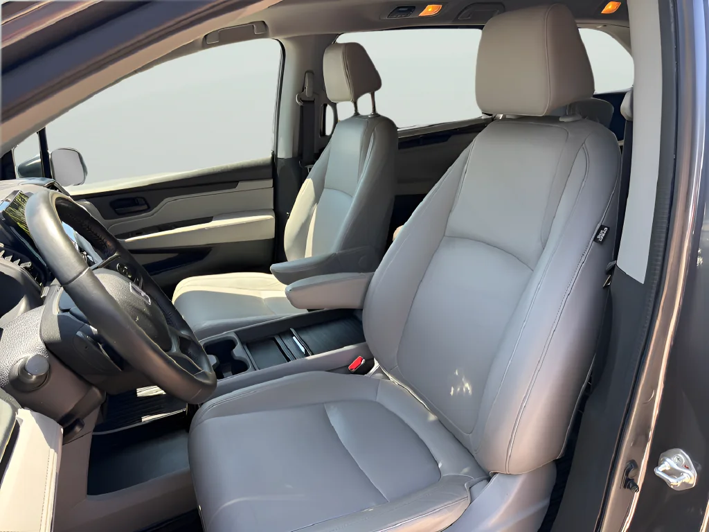Used 2018  Honda EX-L image 17