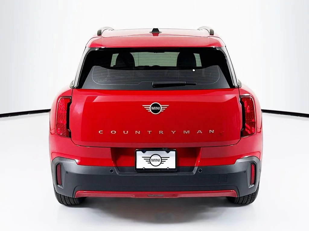 New 2027 Chili Red II MINI Signature Plus image 6