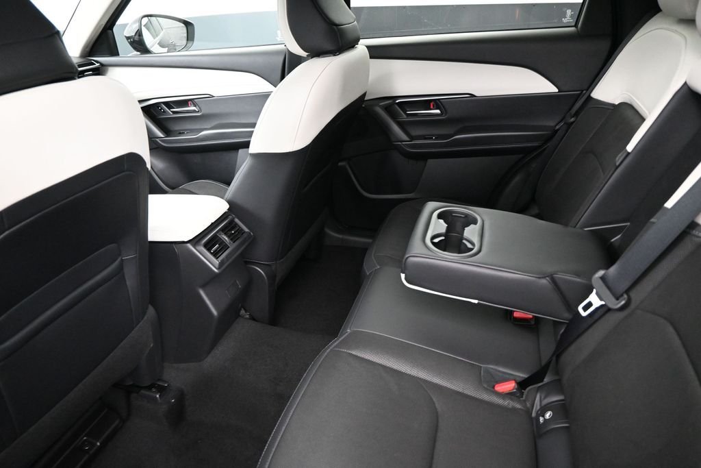 New 2026 Jet Black Mica Mazda 2.5 S Select AWD image 18