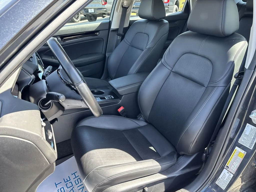 Used 2023  Honda EX-L image 13