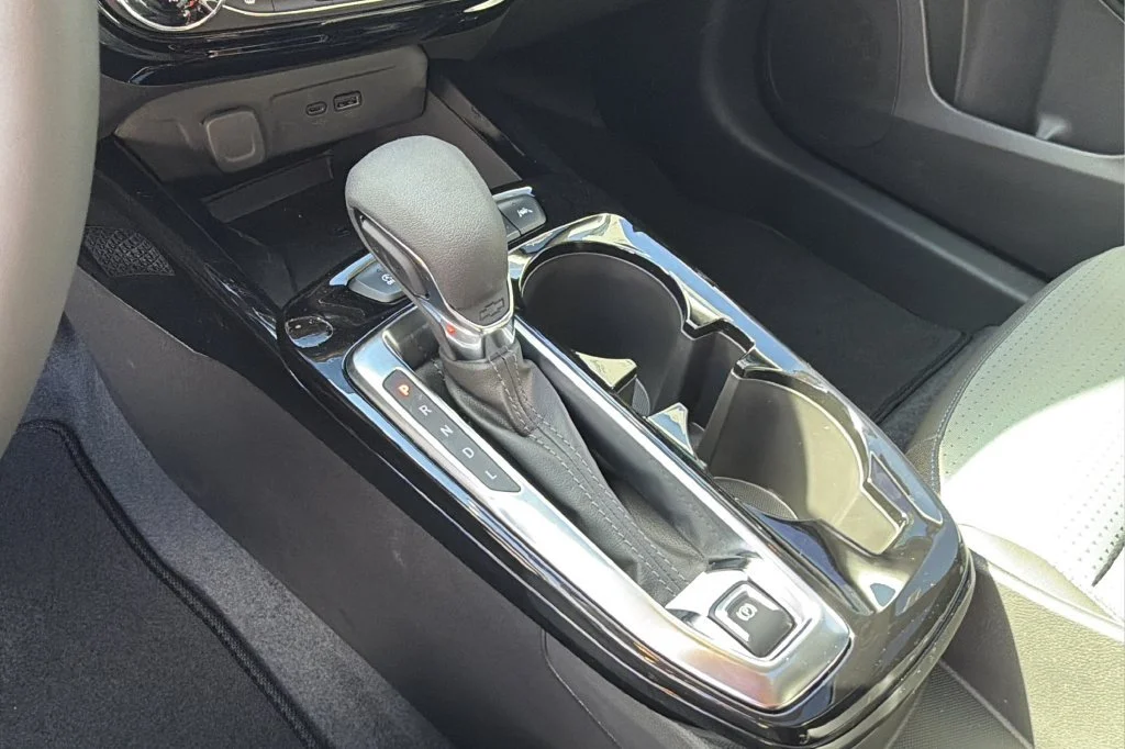 New 2026 Summit White Chevrolet LT image 29