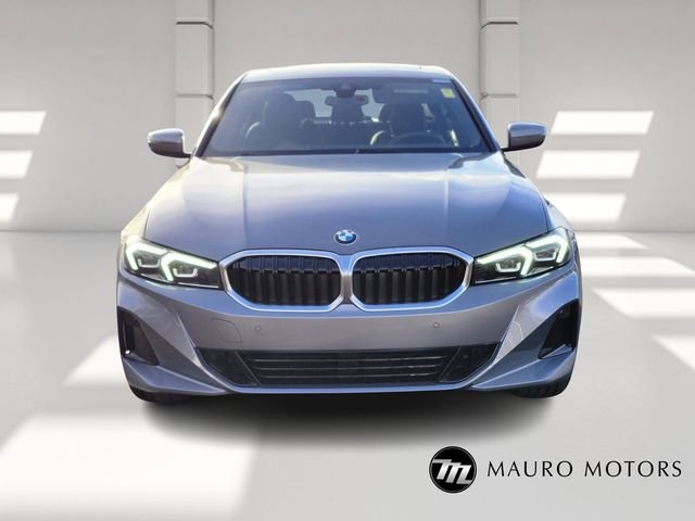 2026 BMW 3 Series 330i - Photo 8