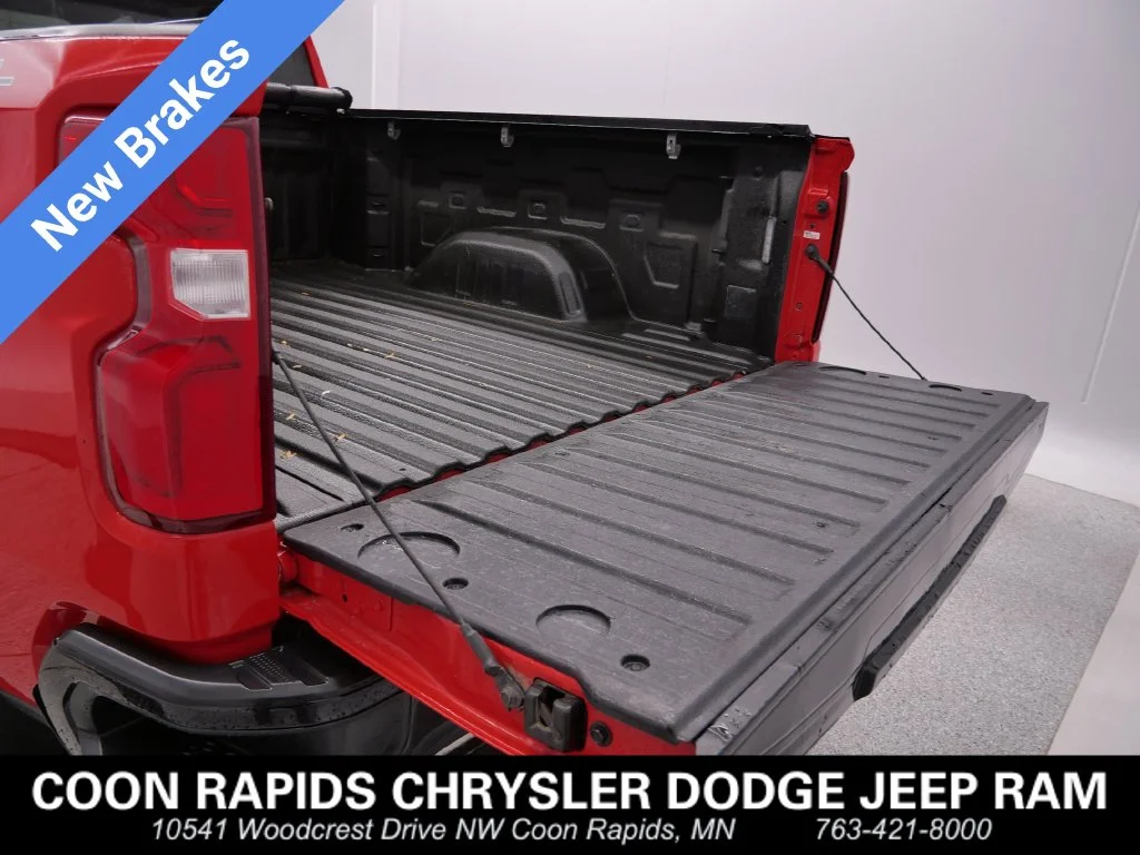 Used 2020 Red Chevrolet Custom Trail Boss image 12