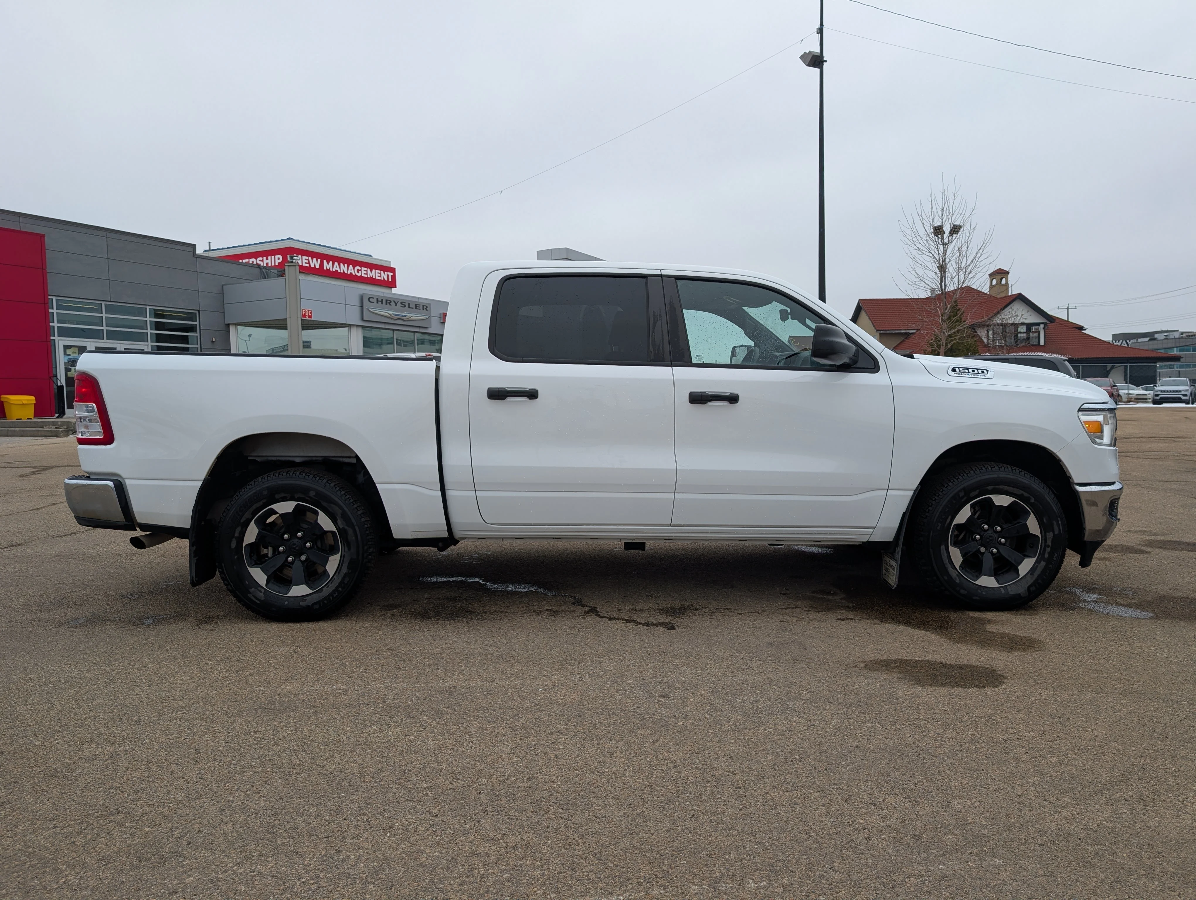 Used 2023 Bright White Ram Tradesman image 8