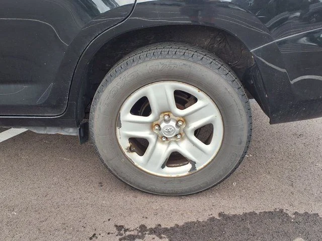 Used 2011 Black Toyota Base image 16