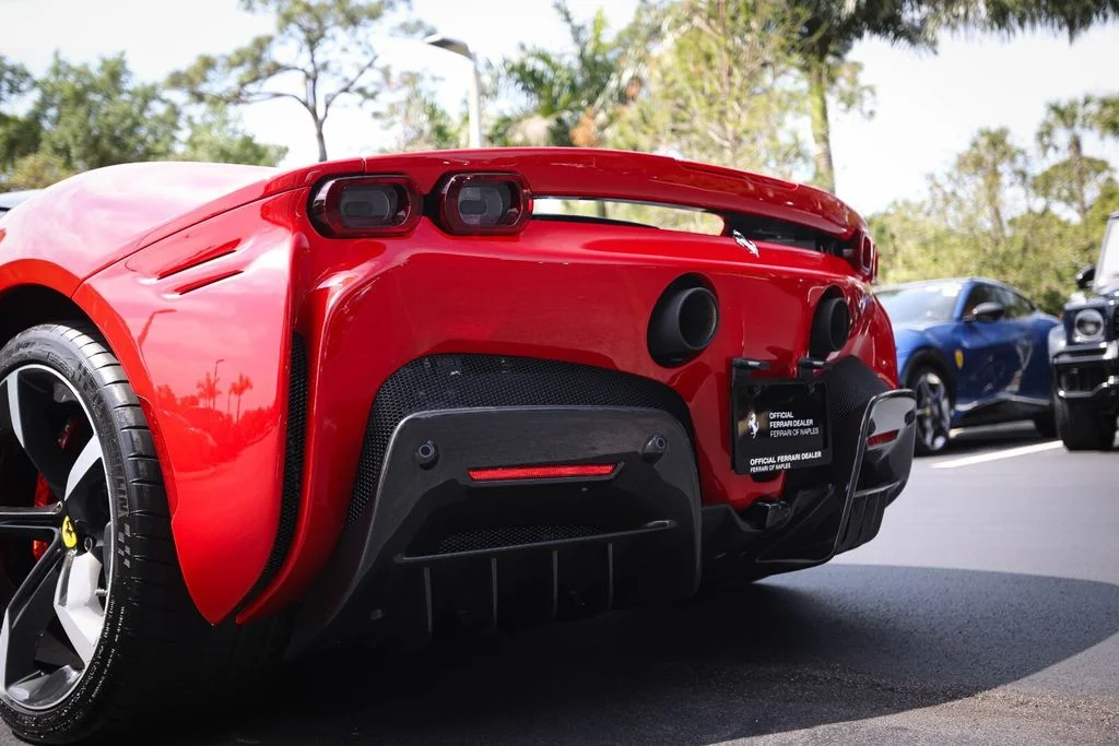 Used 2021 Red Ferrari Base image 16