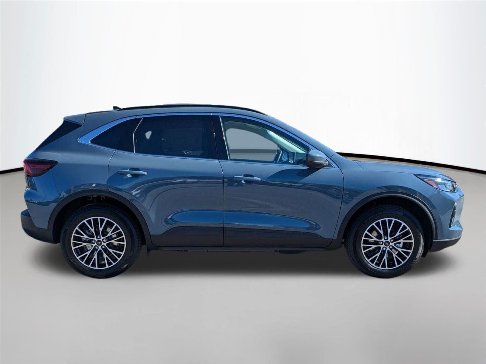 New 2025 Vapor Blue Metallic Ford PHEV image 4